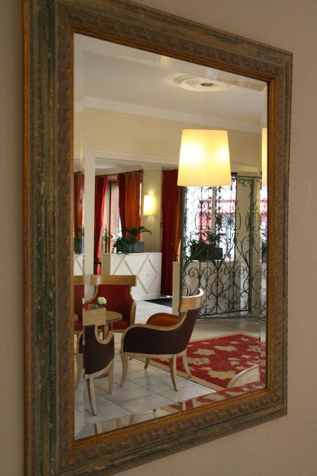 Hotel Restaurant Charbonnel Brantôme المظهر الخارجي الصورة