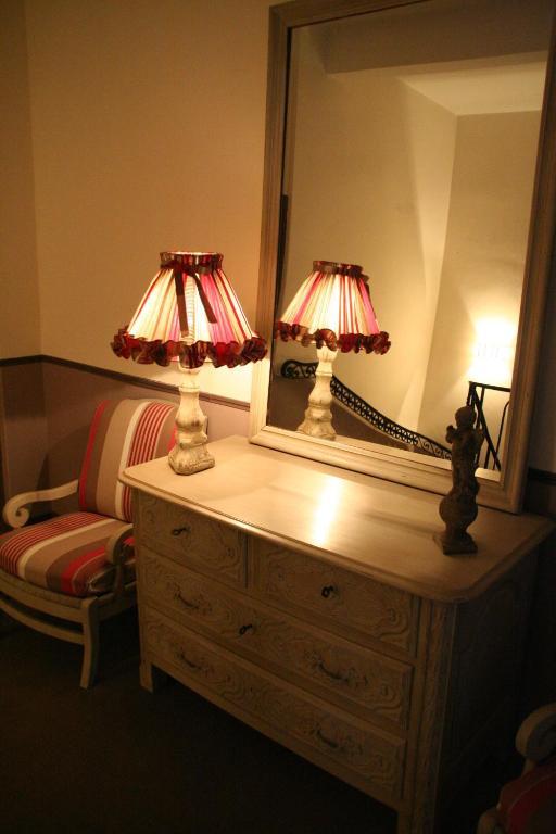 Hotel Restaurant Charbonnel Brantôme المظهر الخارجي الصورة
